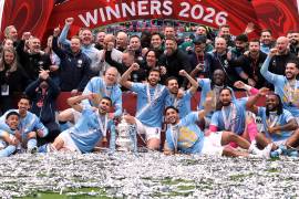 Antoine Semenyo marcó el único gol de la final y le dio al Manchester City un nuevo título en Inglaterra.