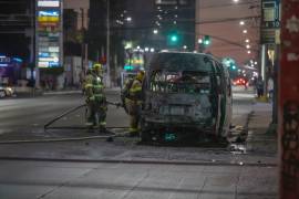Este día se registraron más de diez carros incendiados, incluyendo vehículos de transporte público en Tijuana.