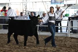 La premiación formó parte de las actividades ganaderas del Rodeo Saltillo 2025. FOTO: HÉCTOR GARCÍA