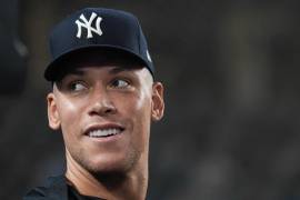 Aaron Judge se reincorpora a los Yankees después de una fractura por estrés en una costilla derecha que lo alejó de la actividad desde mayo.