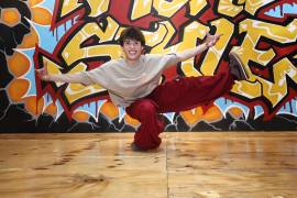 Emilio Zamora, conocido en la escena urbana como EZ Boy, puso en alto el nombre de Saltillo durante su participación en el certamen nacional Redbull Dance Your Style.