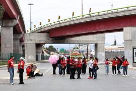 Las autoridades atenderán las demandas que correspondan a la competencia del Gobierno Estatal, afirmó el mandatario respecto a la protesta.