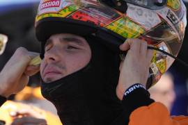 Pato O’Ward dominó gran parte de la carrera en el óvalo de Nashville antes de abandonar por un accidente.