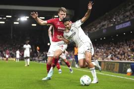 Raúl Jiménez marcó el segundo gol en la victoria de Fulham ante Bristol City en la Carabao Cup.