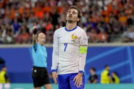Antoine Griezmann se lamentó por fallar una clara oportunidad de gol que pudo haber dado la victoria a Francia.
