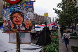 La cantidad de manifestantes que regresó a Oaxaca incluso obligó a aplazar una de sus asambleas estatales hasta el lunes.