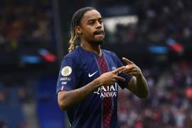 Bradley Barcola rechazó continuar las negociaciones para renovar su contrato con el Paris Saint-Germain, vigente hasta junio de 2028, debido a motivos deportivos.