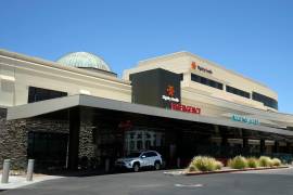 Hospital Mercy Gilbert Medical Center, en Gilbert, Arizona Un bebé de 18 meses fue hallado respirando en la morgue del hospital, horas después de que el menor fue declarado muerto por ahogamiento en una piscina.