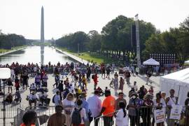 Personas de distintas partes de Estados Unidos se congregaron en Washington para conmemorar el aniversario de la marcha de Martin Luther King Jr.