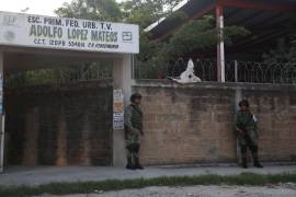 La SEP efectúa cierre total de escuelas militarizadas