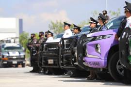Patrullas y unidades de diferentes corporaciones se congregaron en el bulevar Venustiano Carranza para una demostración de fuerza y presencia policial.