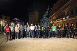 Personal de diversas dependencias municipales participó en un operativo de inspección realizado en establecimientos del Centro Histórico de Saltillo.