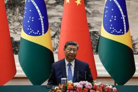 El presidente chino, Xi Jinping en el Gran Salón del Pueblo en Beijing. China está fortaleciendo sus alianzas con otros países como contrapeso a la guerra comercia, a través de un frente con líderes latinoamericanos.
