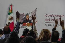 Sheinbaum señaló que hay casos en los que el costo de ciertos fármacos resulta desproporcionado.