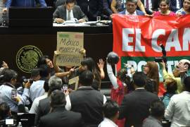 Diputados del PRI y de Morena se confrontaron por los recortes que el gobierno federal.