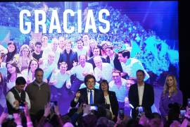 El presidente Javier Milei celebró esta noche con su partido y simpatizantes el triunfo en las elecciones legislativas.