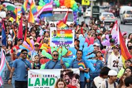 Durante la jornada se reconoció al padre Robert Coogan por su respaldo y acompañamiento a integrantes de la comunidad LGBT+ en Saltillo.