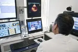 Autoridades de Salud informaron que más de 30 mil personas en Coahuila han sido beneficiadas con esquemas de atención médica gratuita y telemedicina implementados en distintos puntos del estado.