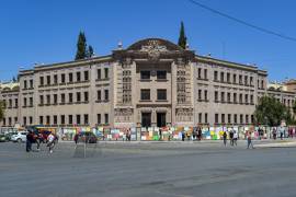 Estudiantes del Tecnológico de Saltillo mejoran su perfil profesional al dominar idiomas como inglés, chino y coreano, clave para acceder a oportunidades laborales globales.