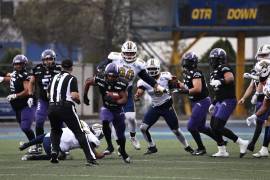 Dinos de Saltillo perdió 25-14 ante Caudillos de Chihuahua en un duelo marcado por castigos y cambios de posesión.