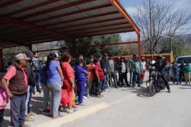 La capacitación incluyó teoría y ejercicios prácticos de conducción preventiva.