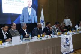 Alfredo López Villarreal aseguró que para atraer inversiones y hacer un desarrollo eficiente en México es necesario esperar antes de llevarla a cabo.