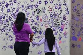 La movilización destacó por la participación de madres acompañadas de sus hijas e hijos, muchos de los cuales asistieron por primera vez.