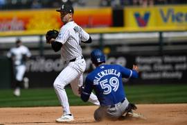 Brandon Valenzuela debutó en MLB en el juego entre Blue Jays de Toronto y White Sox de Chicago, donde se convirtió en el mexicano 153 en llegar a las Grandes Ligas.