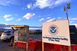 La entrada del centro de detención de inmigrantes Camp East Montana cerca de El Paso, Texas, el 13 de febrero del 2026.