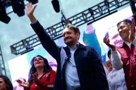 Andrés Manuel López Beltrán, secretario de Organización de Morena, también conocido como Andy, ha realizado 96 viajes a diversos puntos del país, pero ninguno ha sido transparentado por el partido que fundó su padre, el expresidente Andrés Manuel López Obrador. Andy ha subido las giras a su perfil verificado de Instagram.