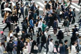 Imagen del famoso paso de peatones en Shibuya, en Tokio, uno de los más transitados del mundo