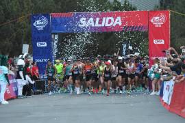 La Carrera San Isidro de GIS también premió categorías de relevos, colaboradores y atletas en silla de ruedas durante su ceremonia de premiación.