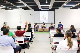 Autoridades universitarias presentaron la segunda edición de la Guía para fortalecer la inclusión y atención a la comunidad LGBTIQ+ en la UAdeC.