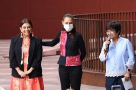 Manifestó su respaldo a la presidenta pues, dijo, el poder sólo tiene sentido cuando se pone al servicio de los demás.