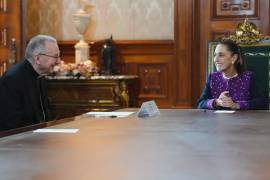 Claudia Sheinbaum y Pietro Parolin se reunieron en Palacio Nacional para abordar la inteligencia artificial, la paz y la cooperación entre naciones.