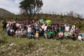 Tupy contribuyó a la siembra de mil 141 pinos nativos en el Cañón La Carbonera. FOTOS: CORTESÍA