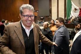 La gobernadora de Campeche acusó al legislador de Morena de pactar con el PRI | Foto: Especial