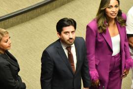 Omar Alejandro López Campos, tomó protesta como senador de Morena en suplencia de Enrique Inzunza Cázarez, durante la sesión extraordinaria del Senado de la República.