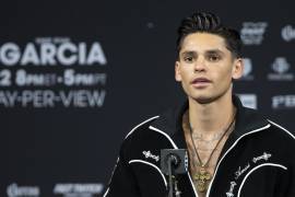 El boxeador Ryan García, de 25 años, se disculpó públicamente el viernes tras proferir insultos contra las comunidades negra y musulmana durante una transmisión en directo.