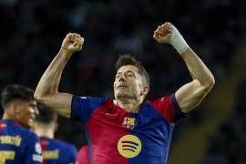 Robert Lewandowski anotó doblete y le dio la victoria al Barcelona ante el Brest, que iba invicto.