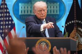 El presidente de Estados Unidos, Donald Trump, anunció este martes en su red social Truth Social que, tras mantener conversaciones con autoridades paquistaníes, ha decidido alto al fuego.