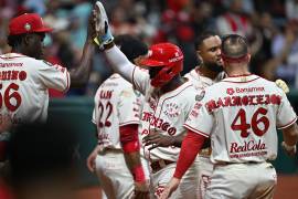 Allen Córdoba impulsó la ofensiva de los Diablos Rojos con jonrón y triple clave en el triunfo 12-1 sobre Charros en el segundo juego de la Serie del Rey 2025.