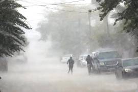 Se esperan fuertes lluvias, temperaturas bajo cero, vientos de hasta 100 km/h y oleaje de más de 3 metros, según el SMN.