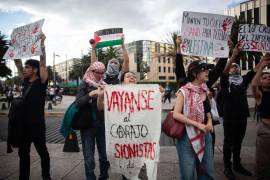La marcha en apoyo a Palestina salió esta tarde del Hemiciclo a Juárez rumbo a la embajada de Estados Unidos ubicada en Reforma.