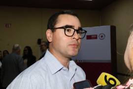 El secretario de economía agregó que hay ocho proyectos de inversión para las regiones Centro, Sureste y Laguna, tanto del giro automotriz y metalmecánico. FOTO: