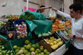 El anuncio de política monetaria se da luego de que la inflación general anual volvió a repuntar a 4.7% debido al alza de los precios de frutas y verduras que subieron 15.90%. FOTO: CUARTOSCURO.