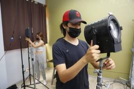 Estudiantes son vistos durante la presentación de la escuela de cine Film School México en la ciudad de Guadalajara, estado de Jalisco (México).