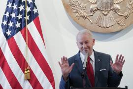 El diplomático señaló que los grupos criminales representan una amenaza compartida para México y Estados Unidos.