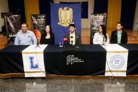 Autoridades y representantes de la Facultad de Arquitectura de la UAdeC presentaron el programa conmemorativo por los 60 años del plantel.
