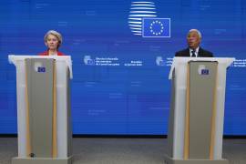 El presidente del Consejo Europeo, Antonio Costa y la presidenta de la Comisión Europea, Ursula von der Leyen, participan en una conferencia de prensa al final de la cumbre de la UE en Bruselas.